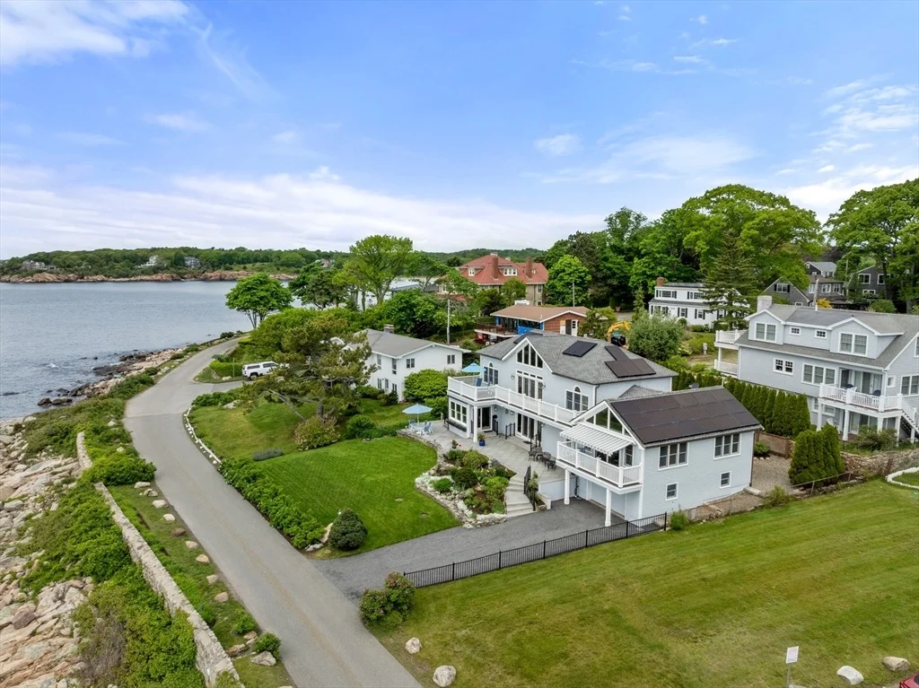 Photo of 35 Shore Rd.