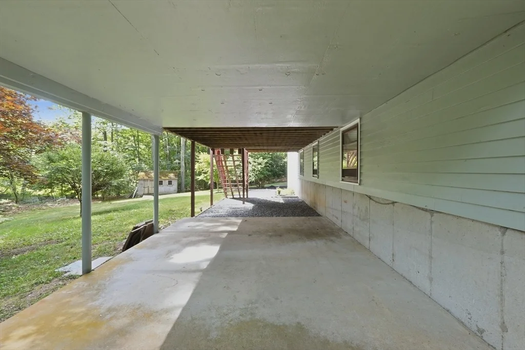 Photo of 64 Marshall St