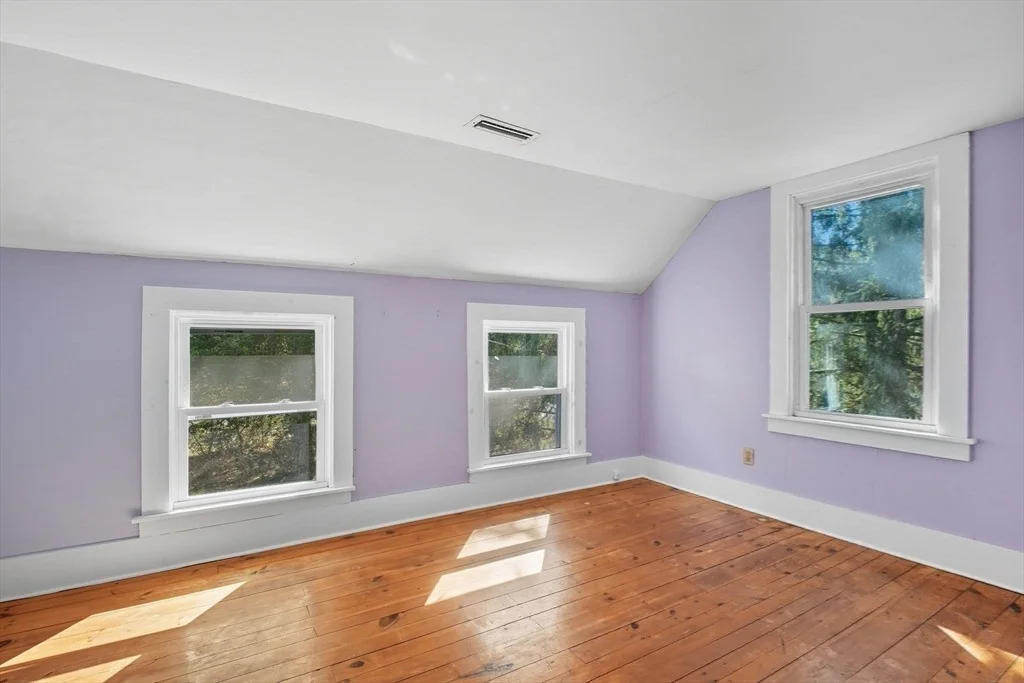Photo of 259 Long Plain Rd