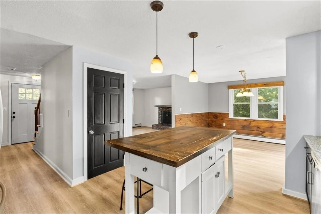 Photo of 30 Howard Ave