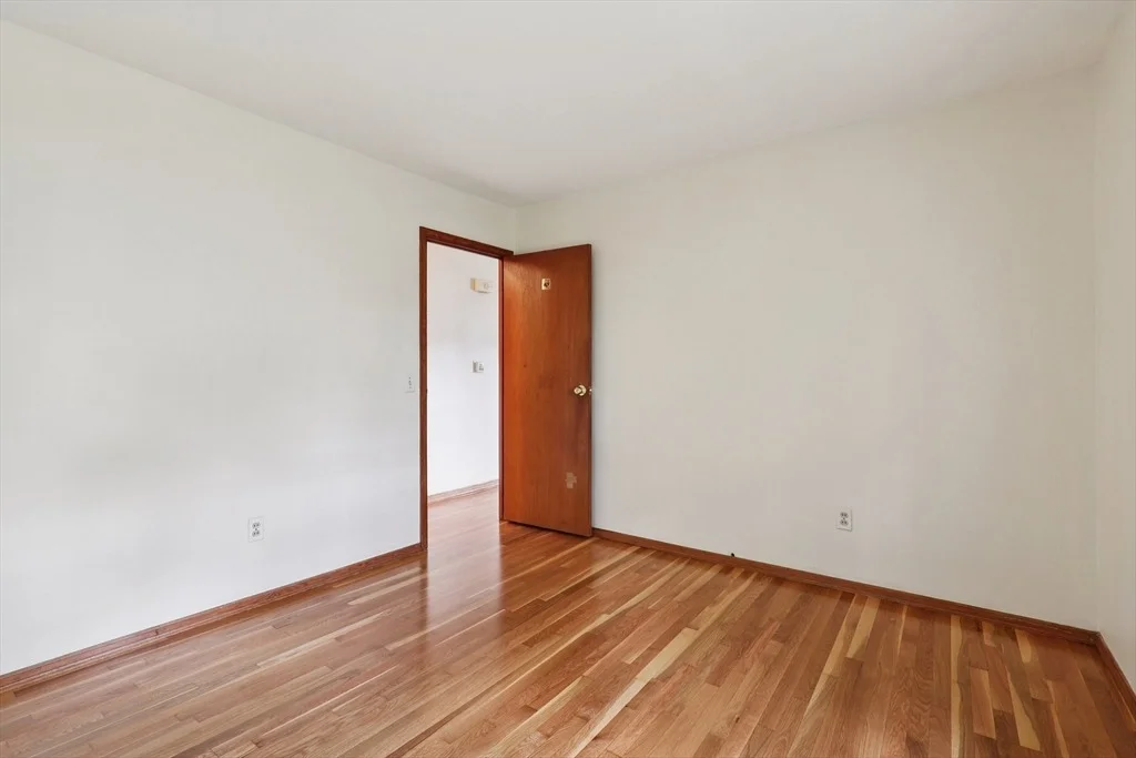 Photo of 26 Leeds St
