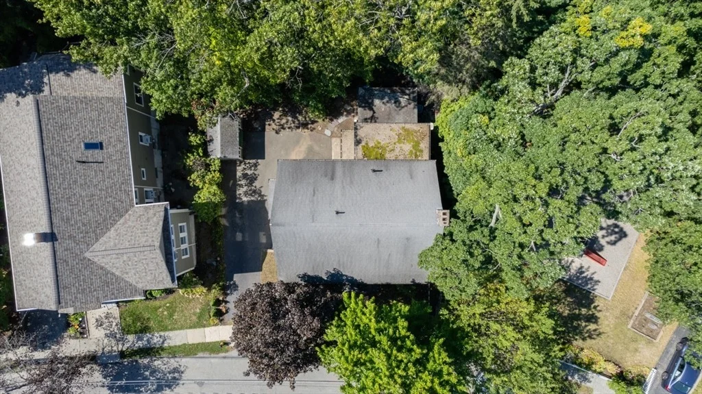 Photo of 75 Riverview Ave