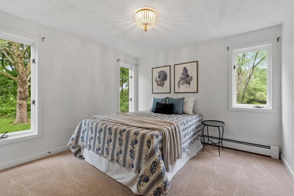 Photo of 592 Sugar Rd