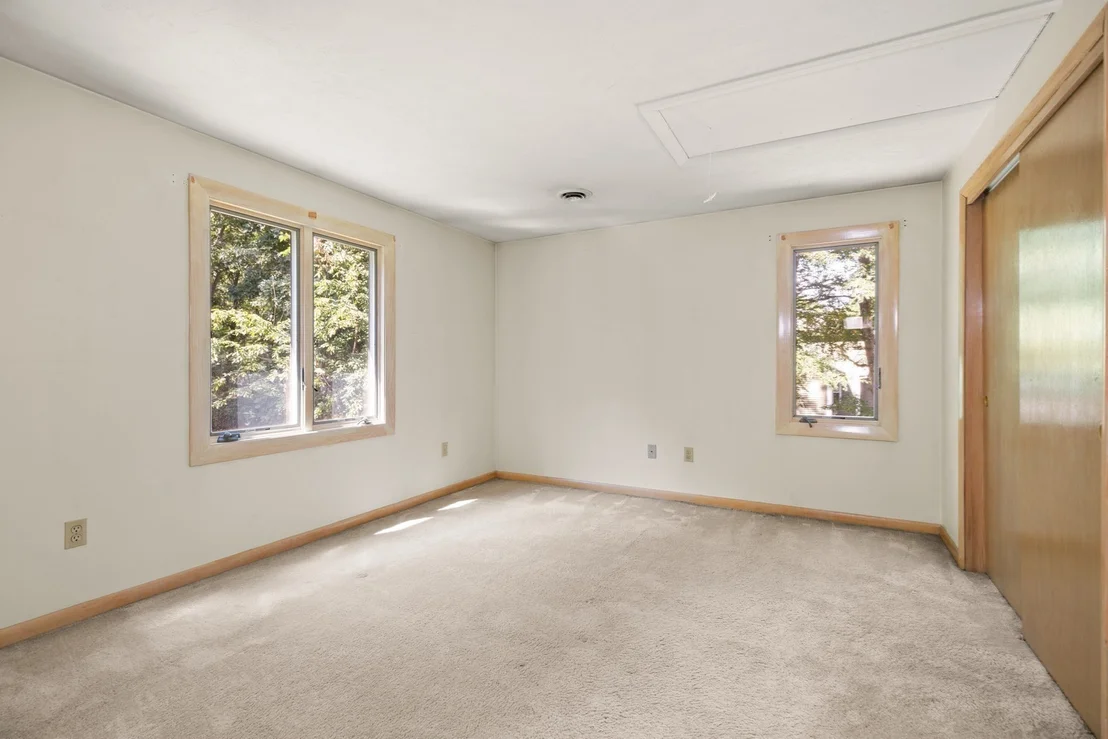 Photo of 109 Hampton Rd