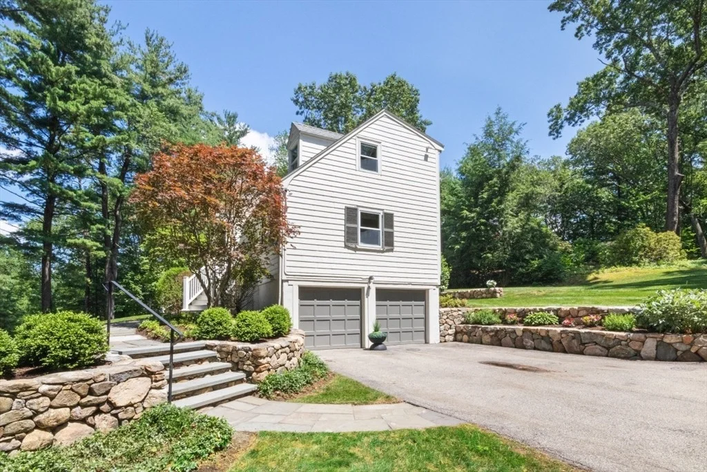 Photo of 71 Silver Hill Rd