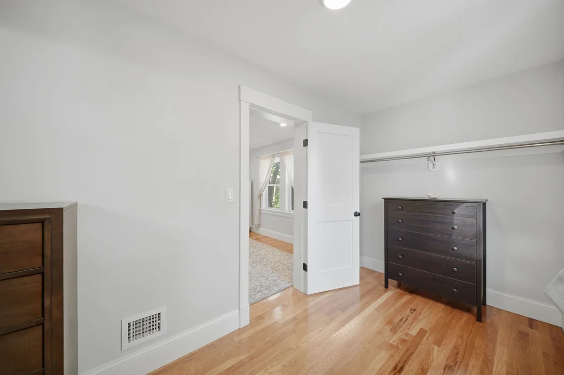 Photo of 22 Houston Pl