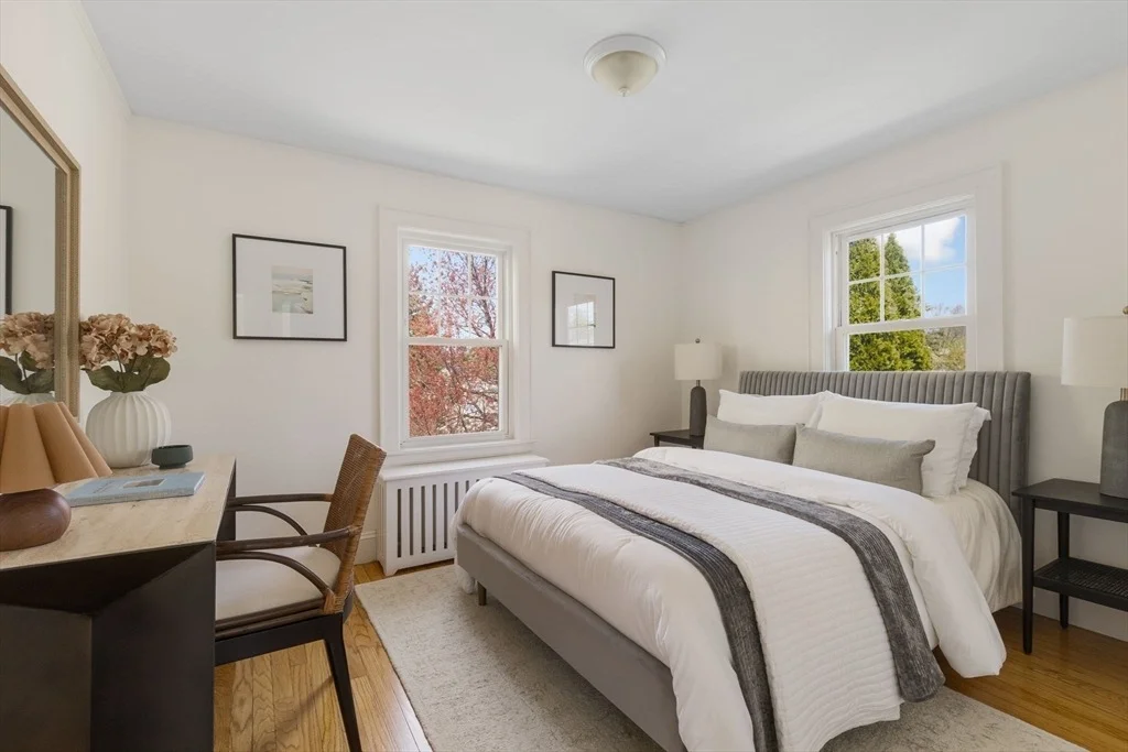 Photo of 220 Hillside Avenue