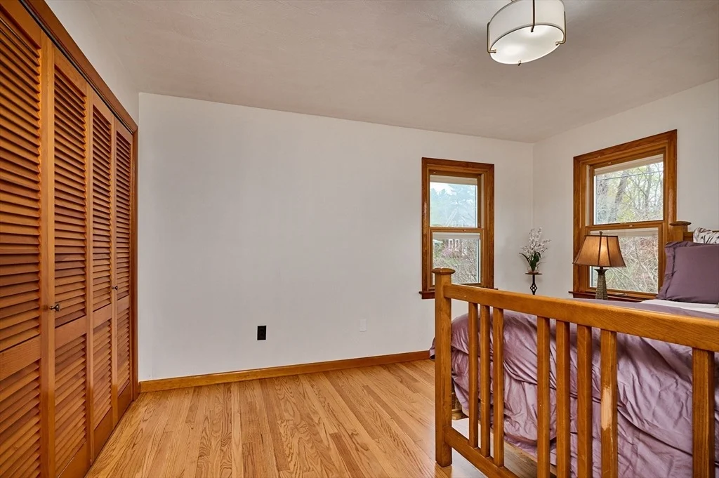 Photo of 56 Oak St