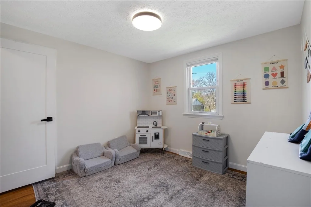 Photo of 22 Avery Rd