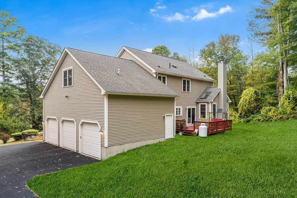 Photo of 71 Bay Path Rd