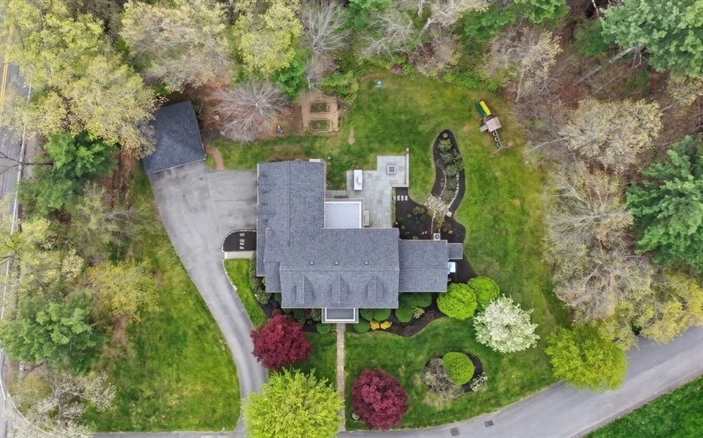 Photo of 3 Brattle Rd