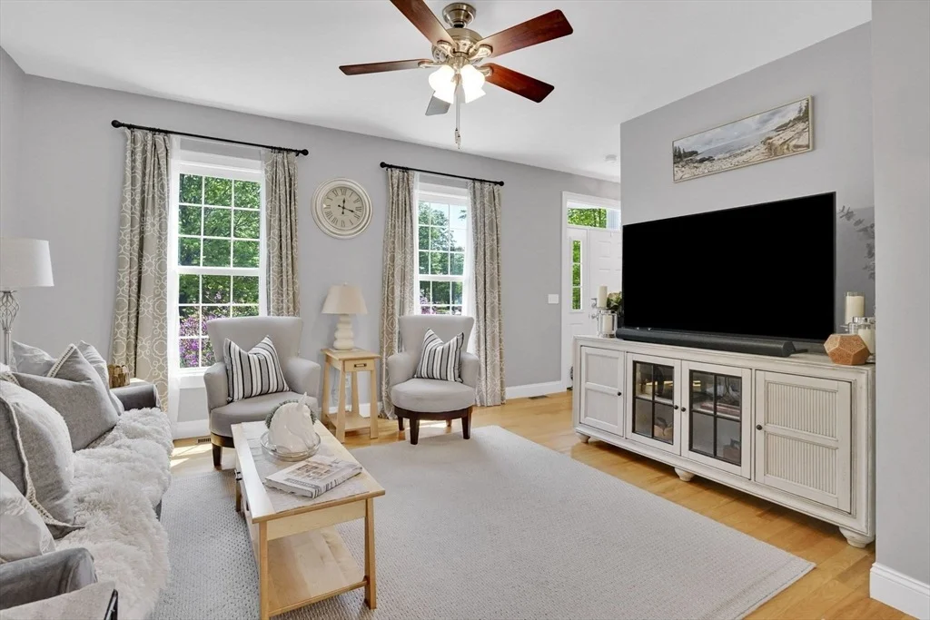 Photo of 45 Pomeroy Meadow Rd