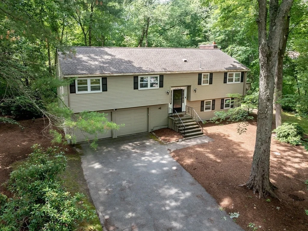 Photo of 14 Oxbow Rd