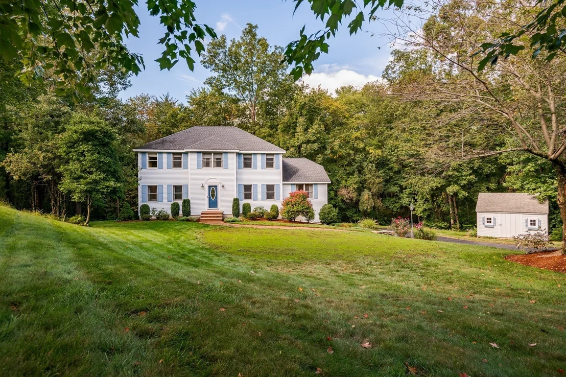 Photo of 11 Currier Rd