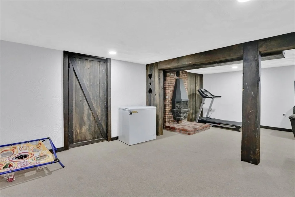 Photo of 94 Cora Ave