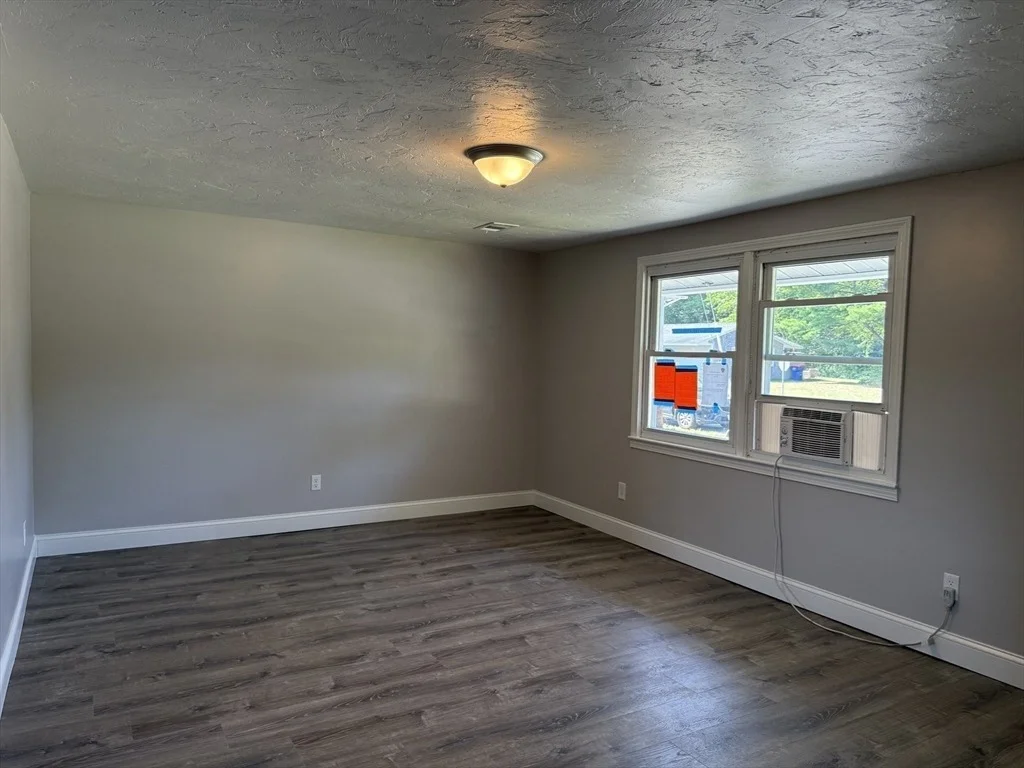 Photo of 7 Terry Ln E