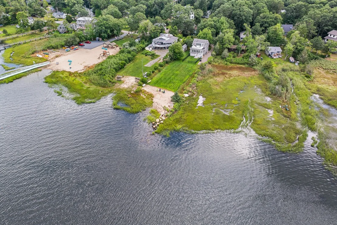 Photo of 57 Dexter Rd