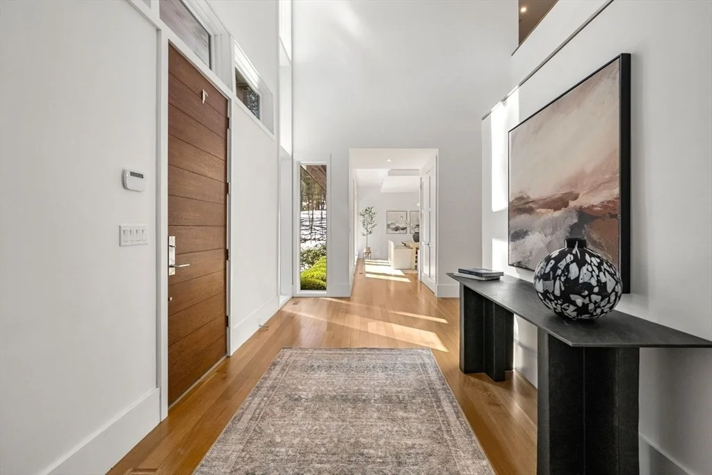 Photo of 11 Winthrop Circle