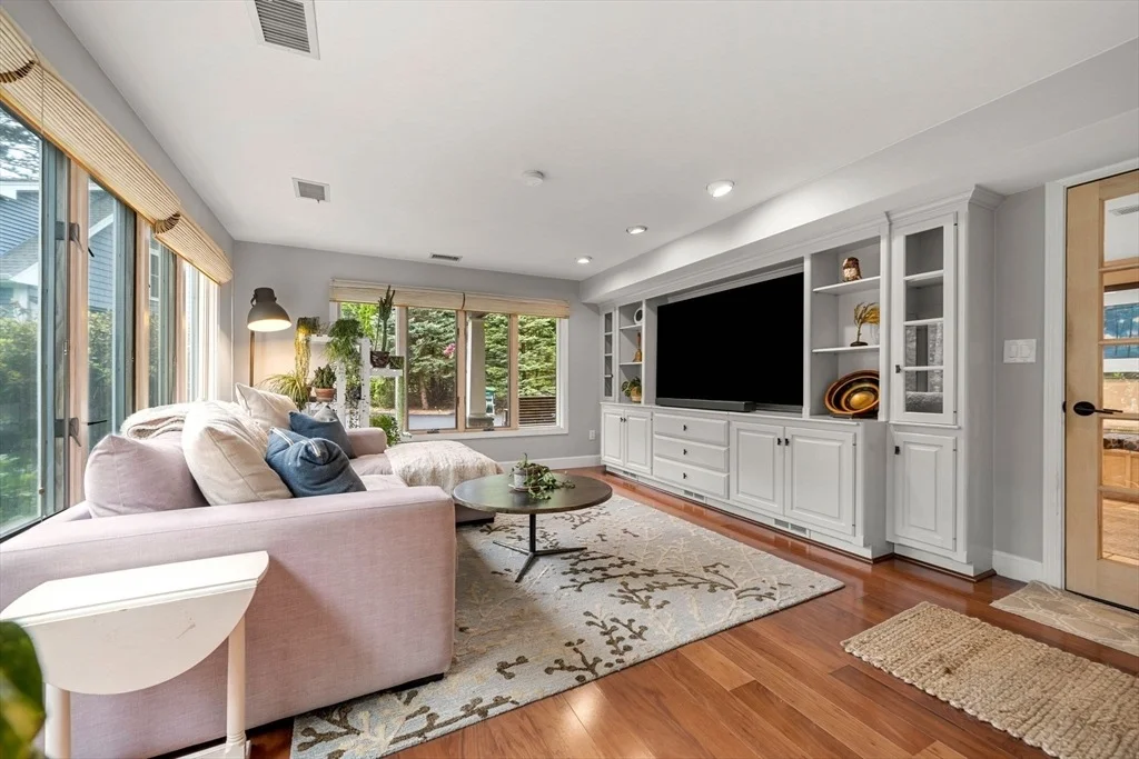 Photo of 120 Powers Rd