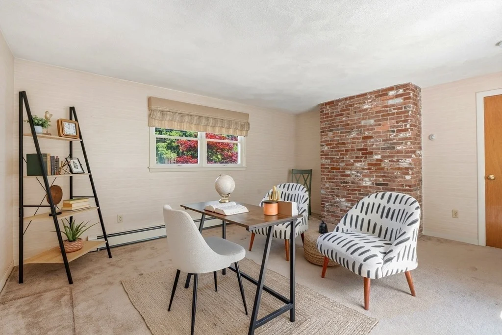 Photo of 23 Gloria Circle