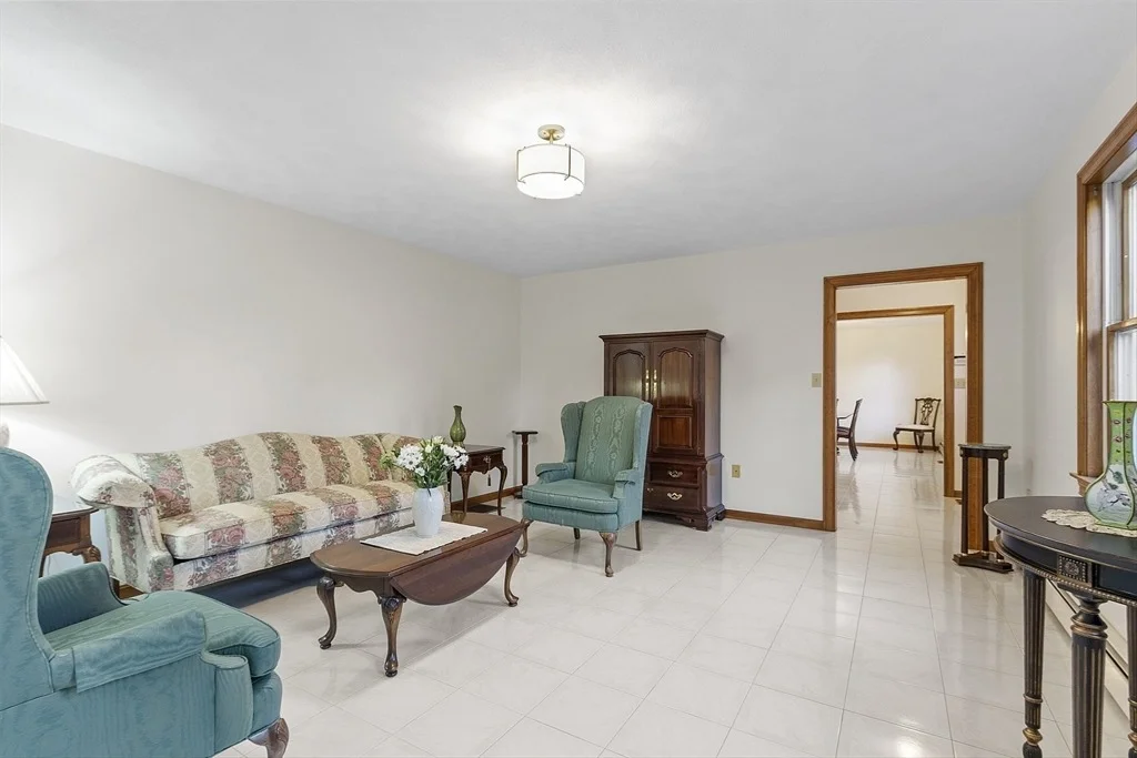 Photo of 4 Alderbrook Lane