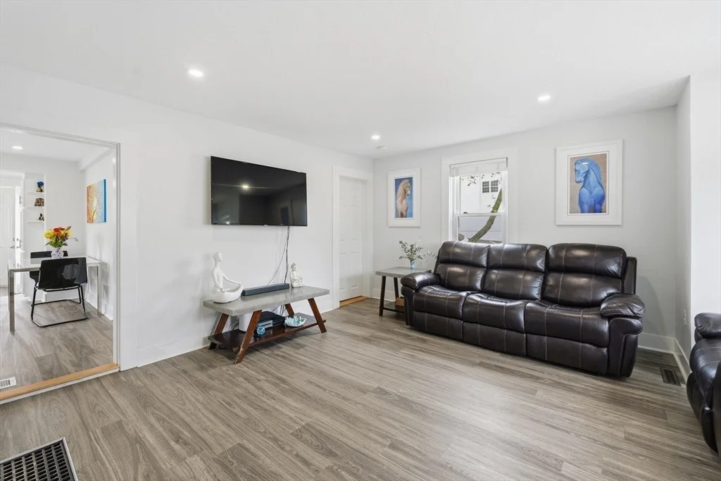 Photo of 7 Cherry St