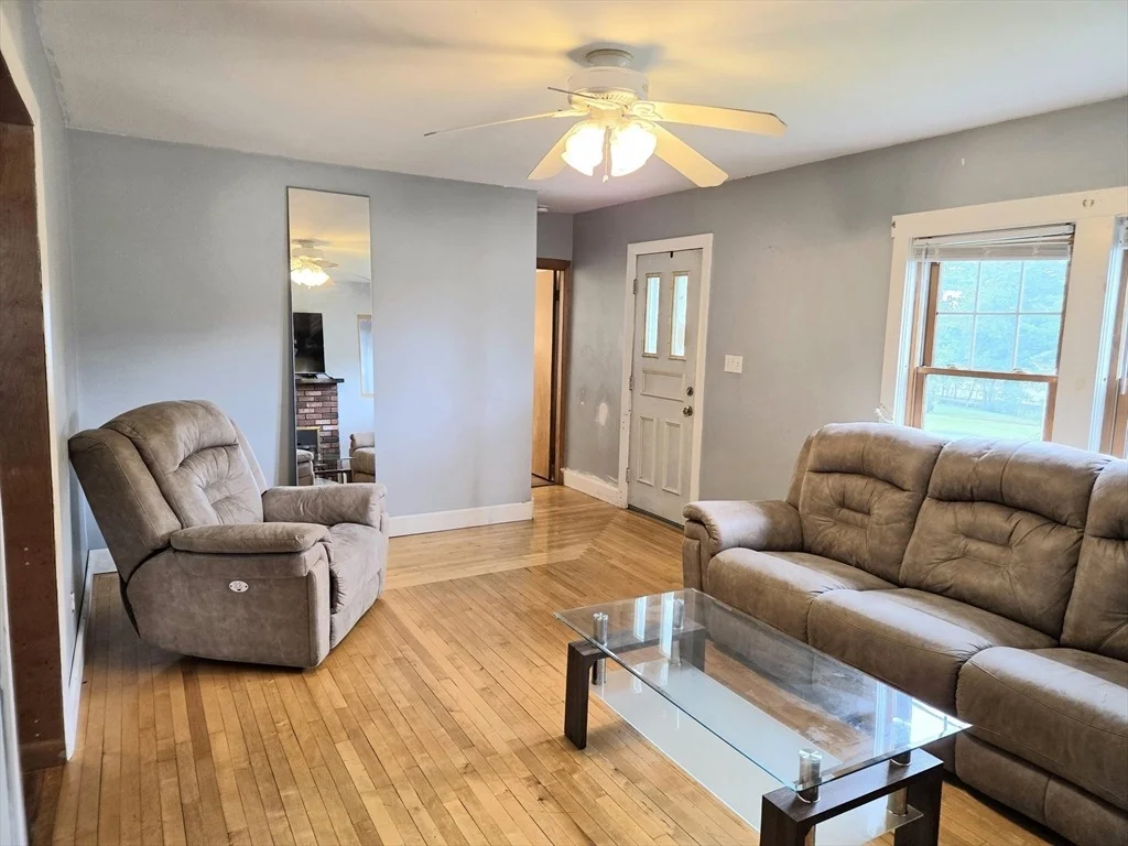Photo of 110 Barthel Ave