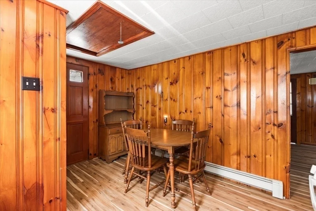 Photo of 37 Shore Ave