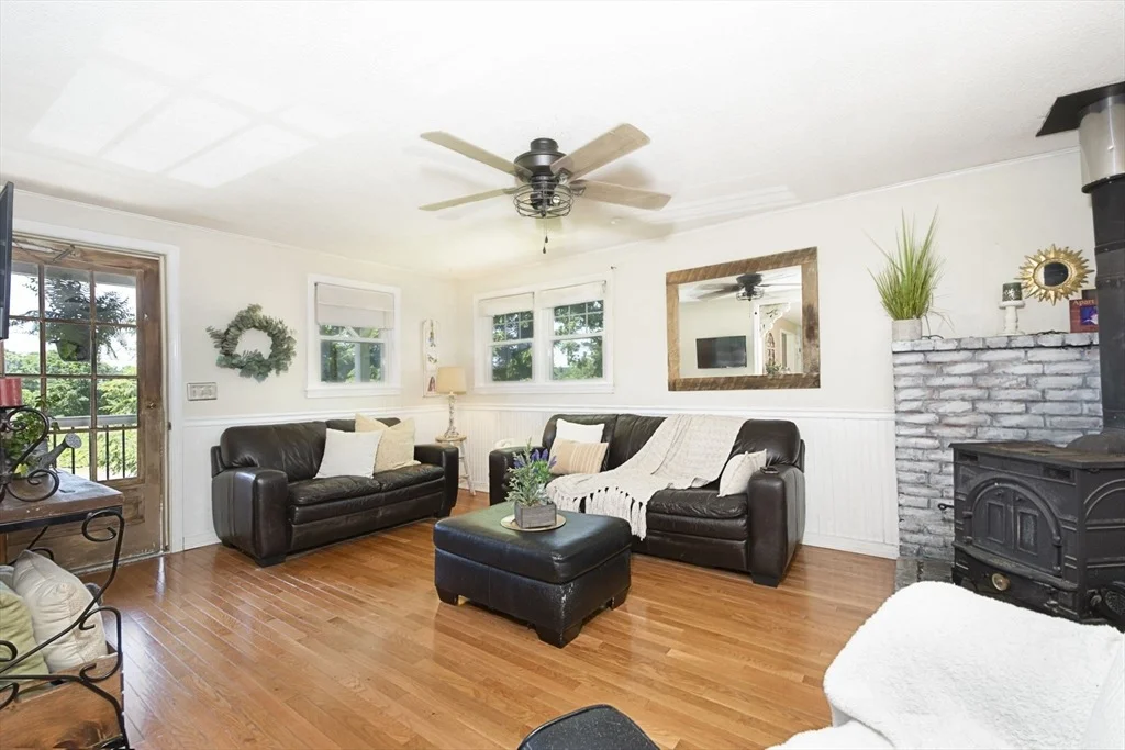 Photo of 53 Boutelle Rd