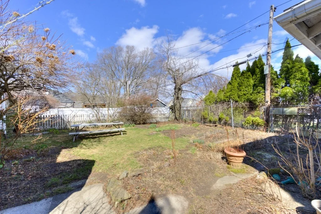 Photo of 123 Dana Ave