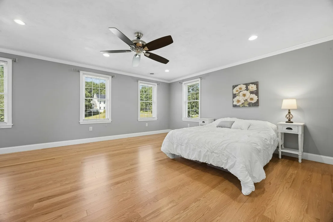 Photo of 9 Cameron Dr
