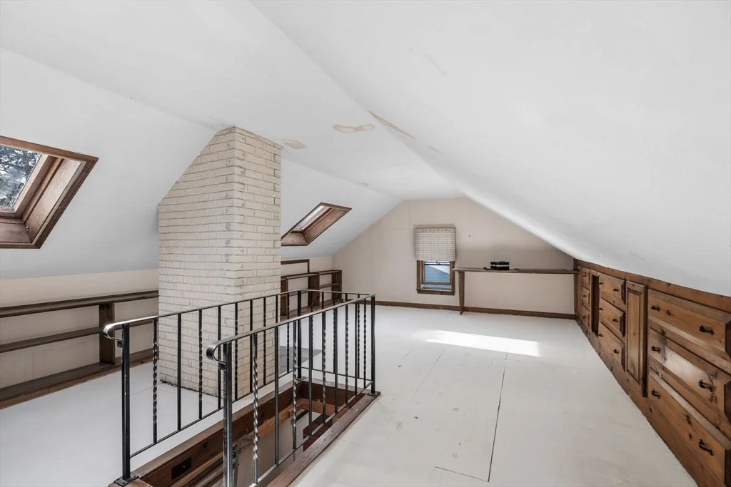 Photo of 10 Arbutus Road