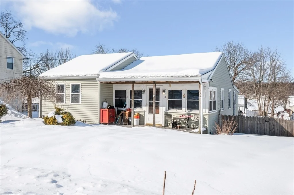 Photo of 18 A St