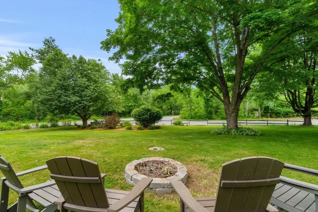 Photo of 3 Colonial Dr