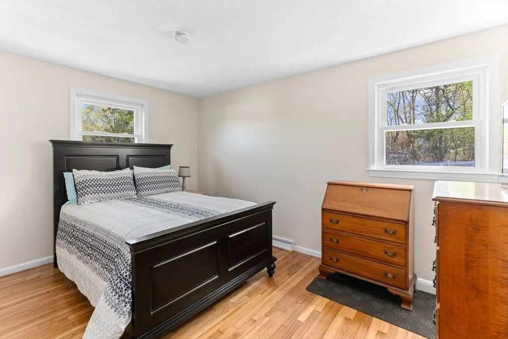 Photo of 15 Phillip Dr