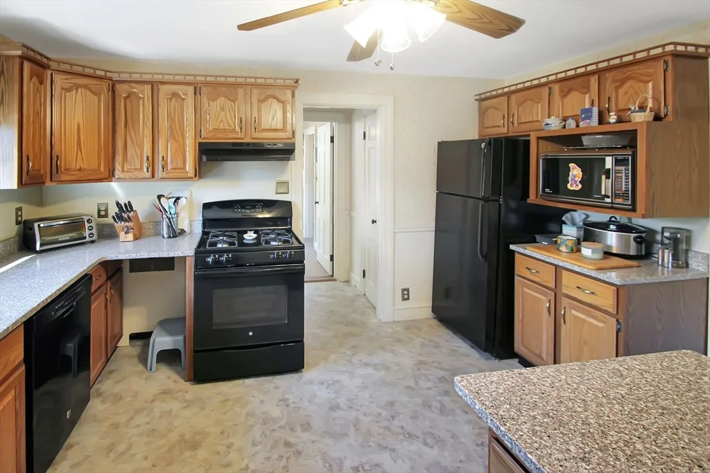 Photo of 8 Locust Rd