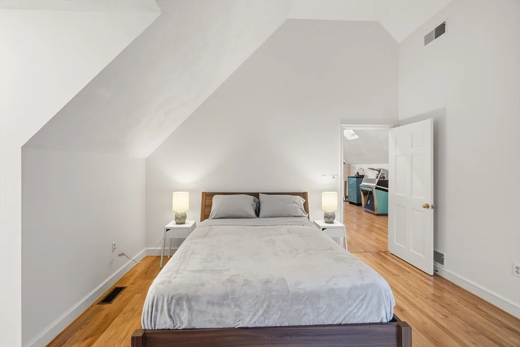 Photo of 117 Castle Hill Rd