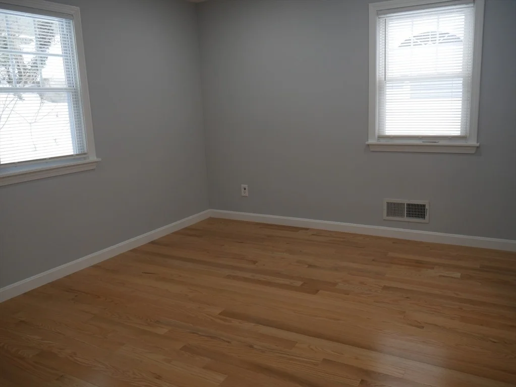 Photo of 54 Harris Rd