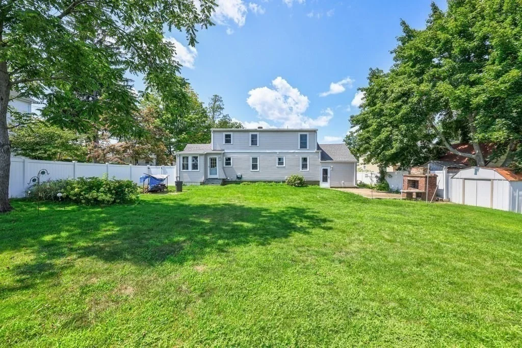 Photo of 38 Fay Rd