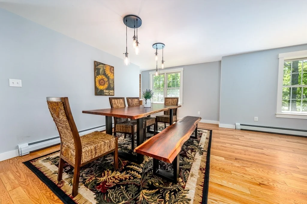 Photo of 844 Shootflying Hill Rd