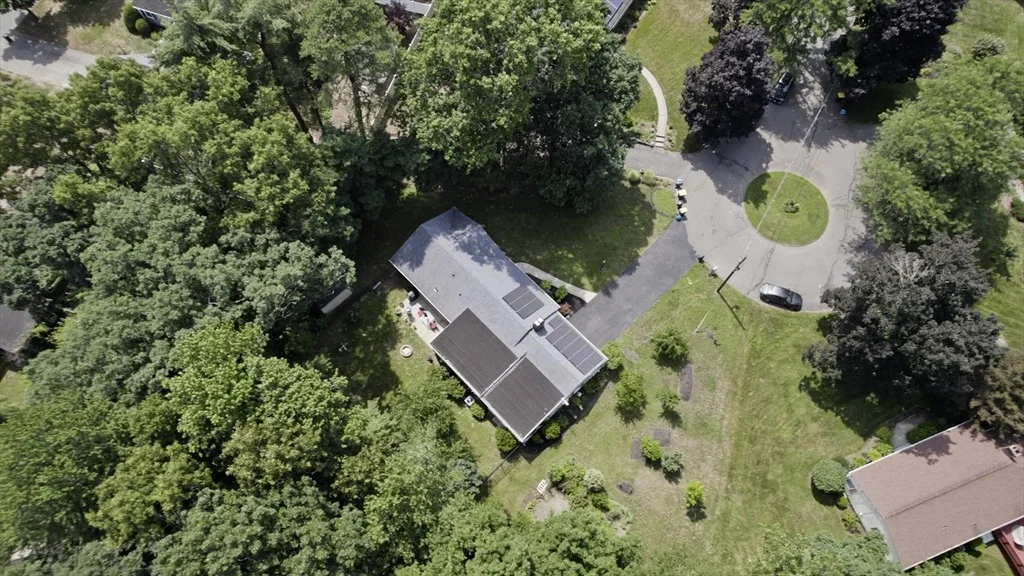 Photo of 271 Brookwood Drive