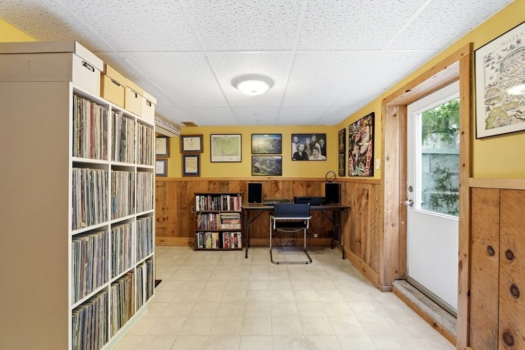 Photo of 225 Riverside Drive