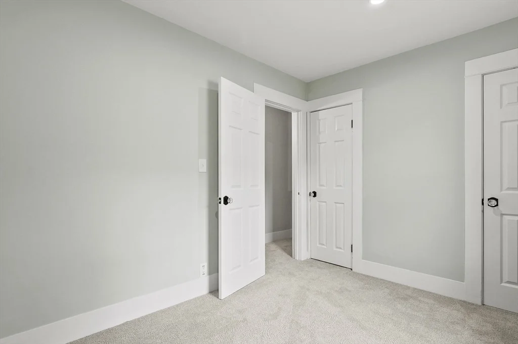 Photo of 112 Brookline Street