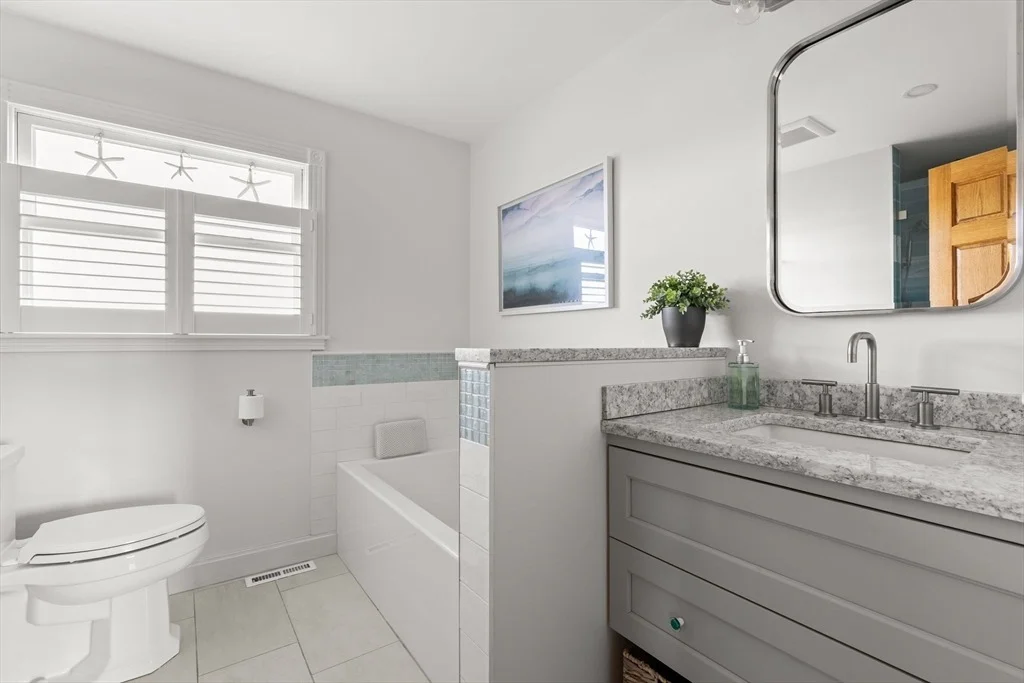 Photo of 63 Seaside Rd.