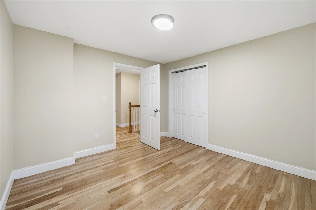 Photo of 3 Jonathan Ln