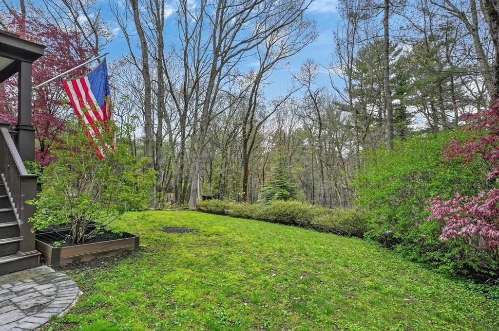 Photo of 10 Davis Rd