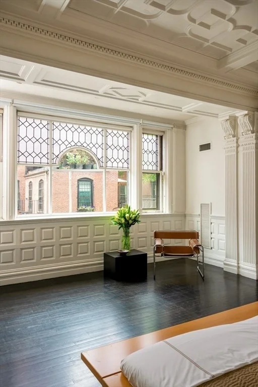 Photo of Unit B at 175 Commonwealth Avenue