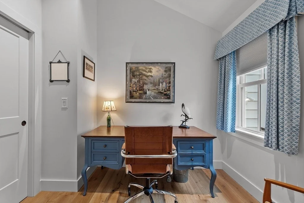 Photo of 124 Osgood Rd