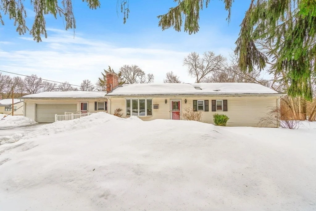 Photo of 79 Royce Rd