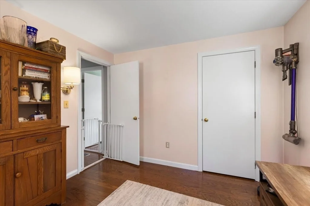 Photo of 57 Debbies Ln